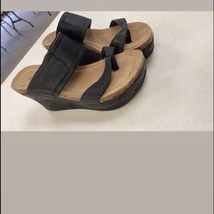 Brand new NEVER worn perfect condition